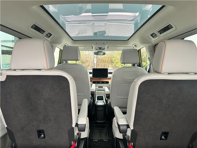 2025 Volkswagen ID. Buzz 1st Edition (Stk: V5038U) in Kingston - Image 8 of 40