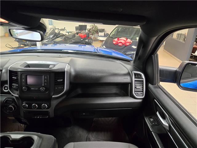 2023 RAM 1500 Big Horn (Stk: 23RAM36212) in Winnipeg - Image 16 of 24