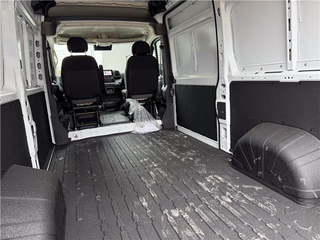 2025 RAM ProMaster 2500 High Roof (Stk: 25564) in London - Image 17 of 22