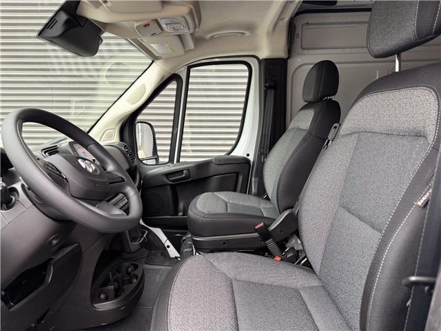 2025 RAM ProMaster 2500 High Roof (Stk: 25564) in London - Image 8 of 22