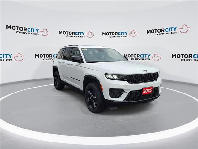2025 Jeep Grand Cherokee Laredo (Stk: 250445) in Windsor - Image 2 of 23
