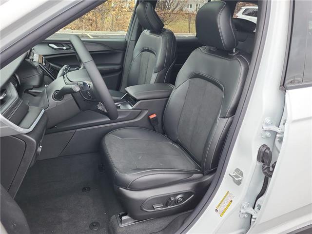 2025 Jeep Grand Cherokee Laredo (Stk: 250445) in Windsor - Image 13 of 23