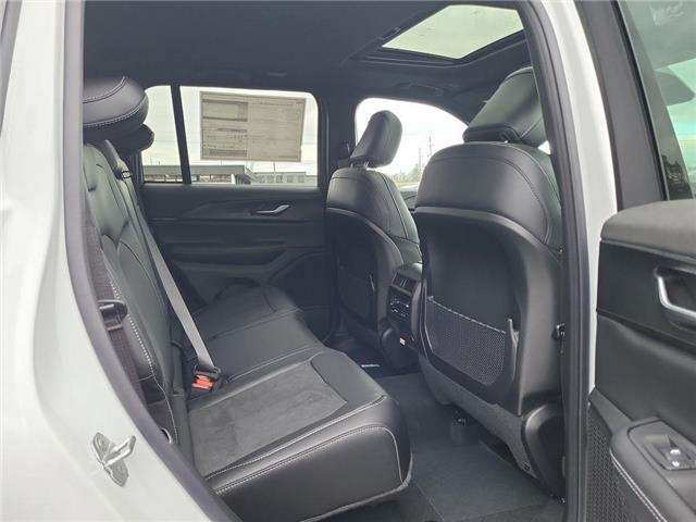 2025 Jeep Grand Cherokee Laredo (Stk: 250445) in Windsor - Image 22 of 23