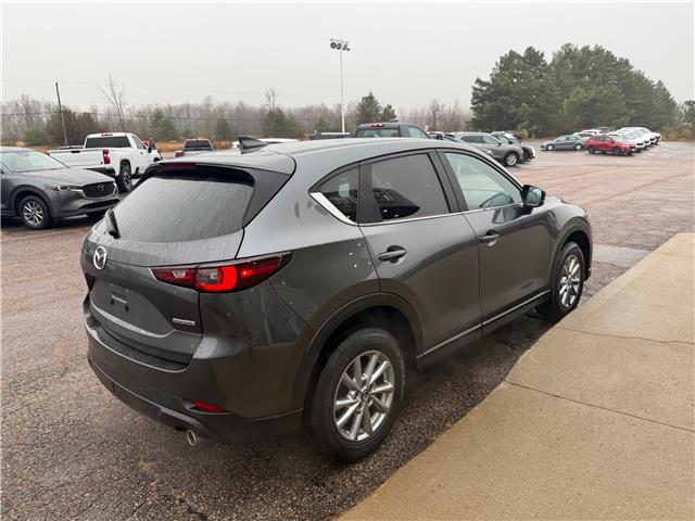 2024 Mazda CX-5 GS (Stk: 24650) in Pembroke - Image 11 of 30 2024 Mazda CX-5 GS (Stk: 24650) in Pembroke - Image 11 of 30