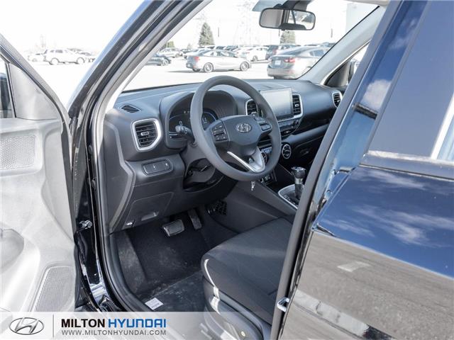 2026 Hyundai Venue ESSENTIAL (Stk: 431395) in Milton - Image 8 of 23
