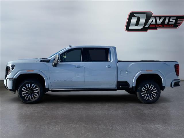 2026 GMC Sierra 3500HD Denali Ultimate (Stk: 350986) in Medicine Hat - Image 2 of 16