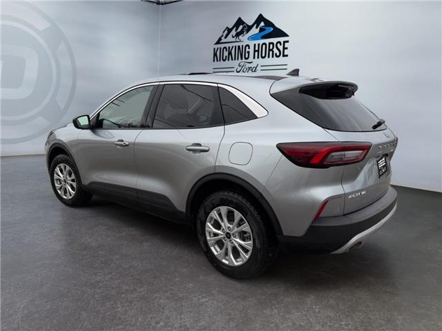 2024 Ford Escape Active (Stk: 15266) in Golden - Image 7 of 17