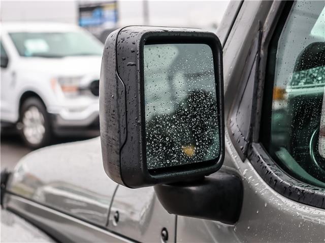 2022 Jeep Wrangler Unlimited Sahara (Stk: 25F427A) in Toronto - Image 7 of 25