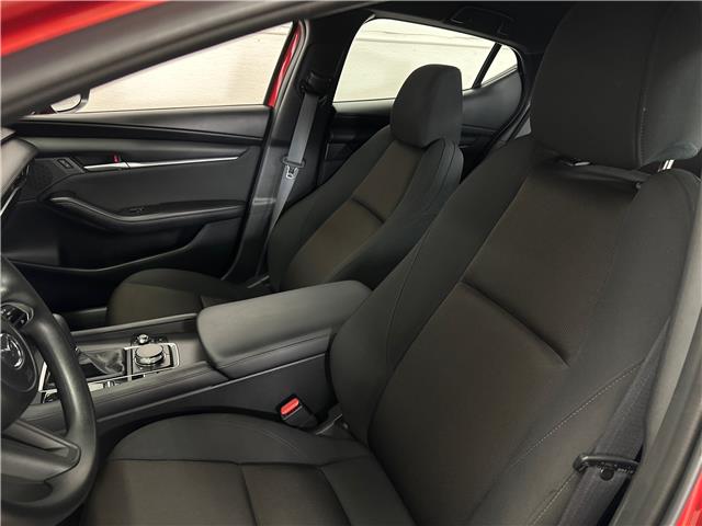 2024 Mazda Mazda3 Sport GX (Stk: 43199J) in Belleville - Image 10 of 18
