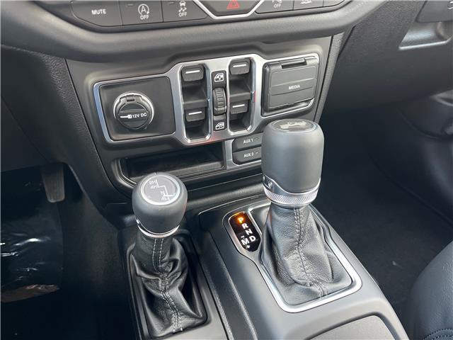 2026 Jeep Wrangler Sahara (Stk: 26-183) in Sarnia - Image 14 of 17