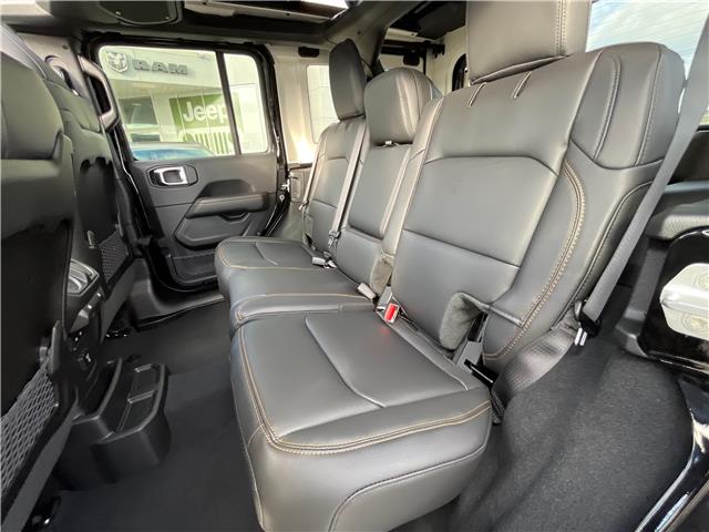 2026 Jeep Wrangler Sahara (Stk: 26-183) in Sarnia - Image 16 of 17