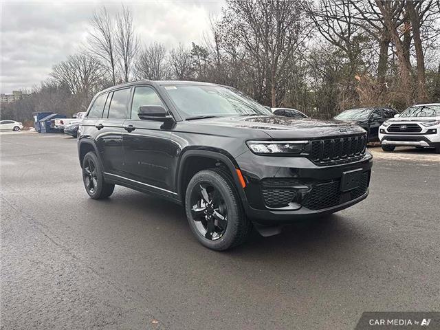2025 Jeep Grand Cherokee Laredo (Stk: 164627) in London - Image 6 of 26