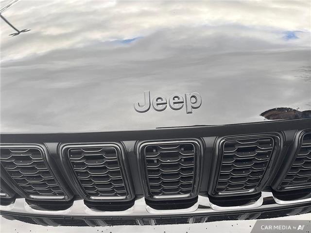 2025 Jeep Grand Cherokee Laredo (Stk: 164627) in London - Image 10 of 26