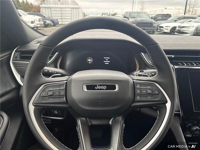 2025 Jeep Grand Cherokee Laredo (Stk: 164627) in London - Image 15 of 26