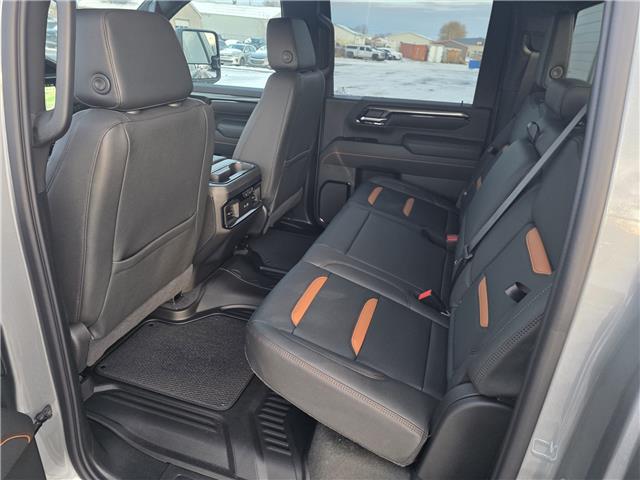 2026 GMC Sierra 3500HD AT4 (Stk: 26SR37907) in Pincher Creek - Image 6 of 9