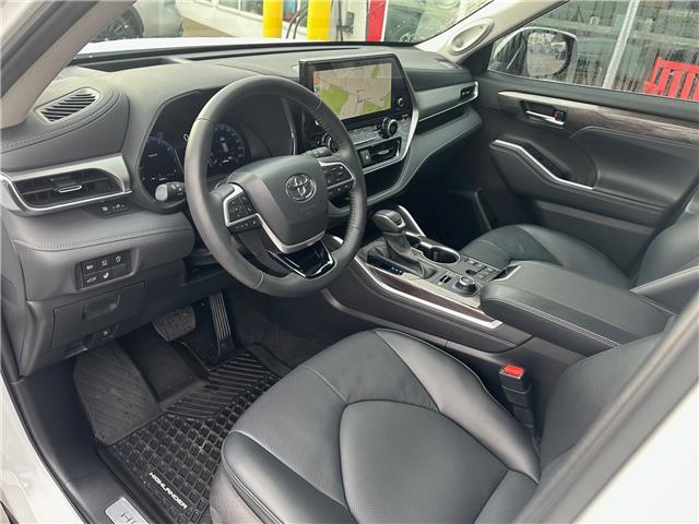 2024 Toyota Highlander Limited (Stk: W6933) in Cobourg - Image 9 of 30