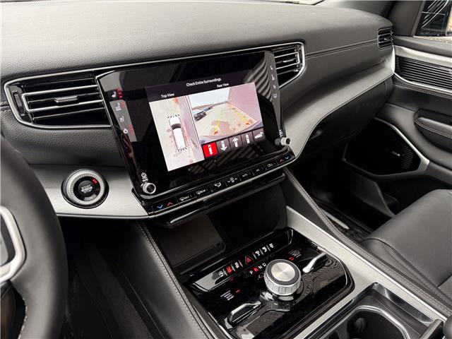 2025 Jeep Wagoneer Series III (Stk: 25569D) in London - Image 26 of 34