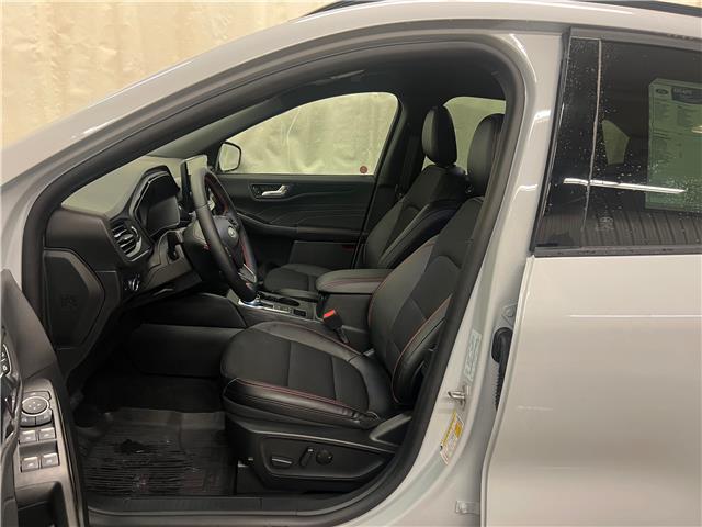 2025 Ford Escape ST-Line (Stk: 25ES37) in St.Paul - Image 4 of 11