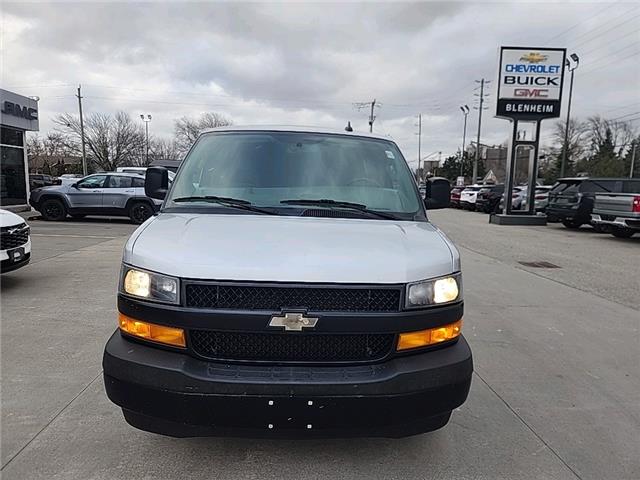 2019 Chevrolet Express 2500 LS (Stk: 5B076A) in Blenheim - Image 3 of 18
