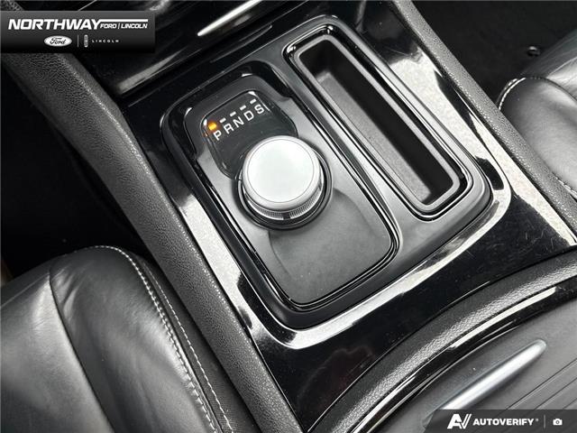 2022 Chrysler 300 S (Stk: DR1061) in Brantford - Image 15 of 22 2022 Chrysler 300 S (Stk: DR1061) in Brantford - Image 15 of 22