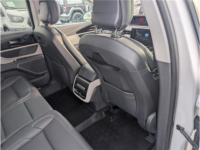 2025 Lincoln Nautilus Premiere (Stk: 32377) in Calgary - Image 14 of 27