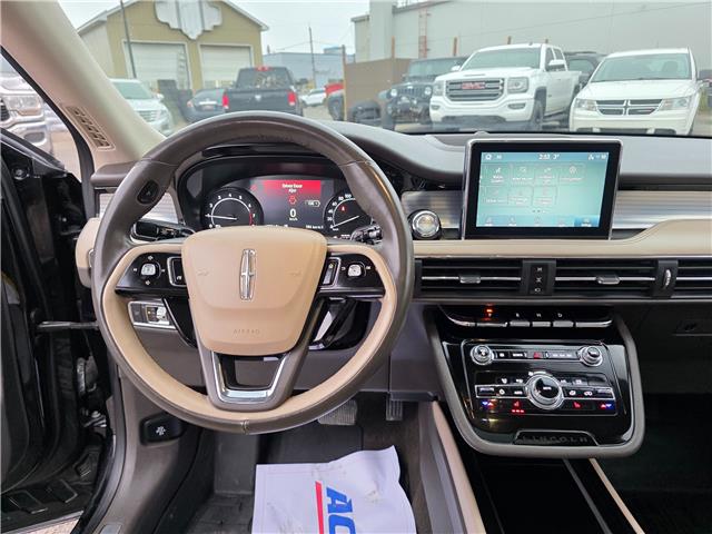2022 Lincoln Corsair Standard in Kemptville - Image 6 of 17