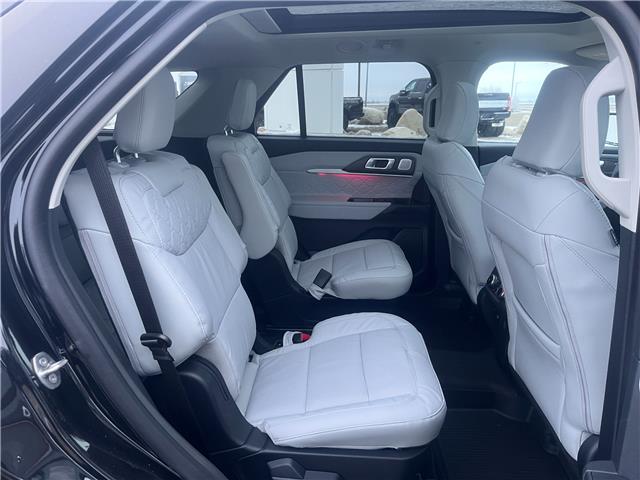2026 Ford Explorer Platinum (Stk: T25357) in Hague - Image 15 of 16
