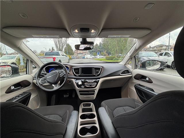2021 Chrysler Grand Caravan SXT (Stk: 246141B) in Vancouver - Image 10 of 17