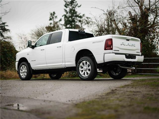 2026 RAM 3500 Laramie (Stk: T166886) in Surrey - Image 4 of 25