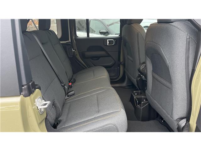 2026 Jeep Wrangler Sahara (Stk: TT029) in Kamloops - Image 10 of 25