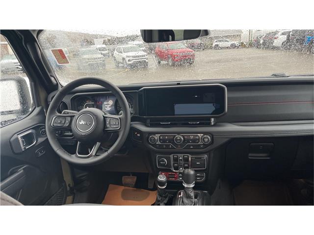 2026 Jeep Wrangler Rubicon (Stk: TT031) in Kamloops - Image 10 of 22