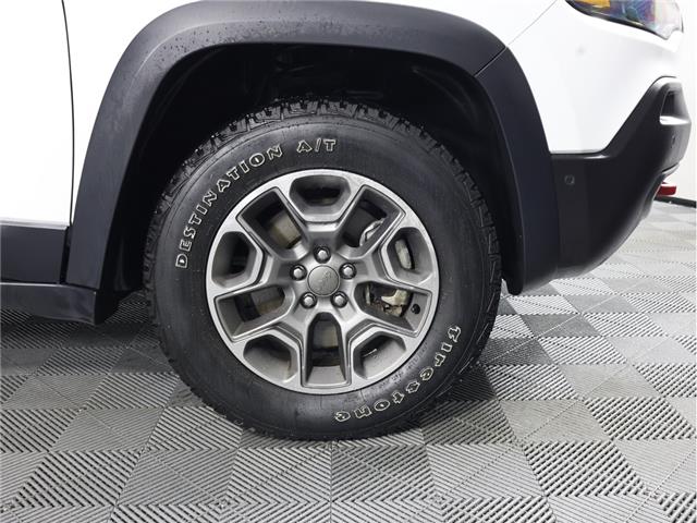 2021 Jeep Cherokee Trailhawk (Stk: 25J254A) in Calgary - Image 4 of 22