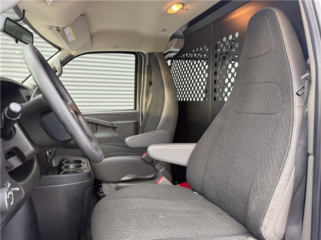 2023 GMC Savana 2500 Work Van (Stk: U11027) in London - Image 10 of 22