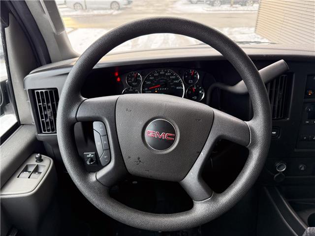 2023 GMC Savana 2500 Work Van (Stk: U11027) in London - Image 14 of 22