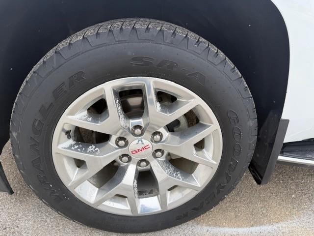 2018 GMC Yukon XL SLT (Stk: U982) in Melfort - Image 8 of 15 2018 GMC Yukon XL SLT (Stk: U982) in Melfort - Image 8 of 15