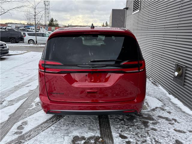 2026 Chrysler Pacifica Select (Stk: 26087) in London - Image 5 of 33