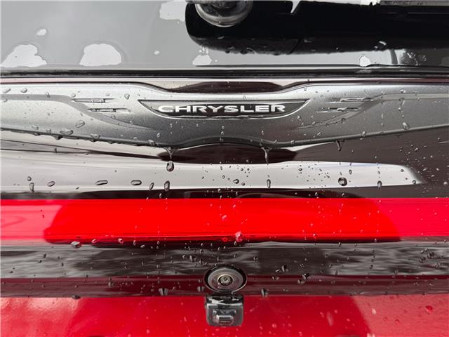 2026 Chrysler Pacifica Select (Stk: 26087) in London - Image 6 of 33