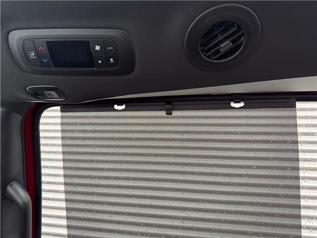 2026 Chrysler Pacifica Select (Stk: 26087) in London - Image 30 of 33