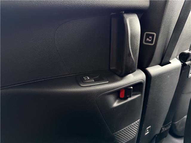 2026 Chrysler Pacifica Select (Stk: 26087) in London - Image 31 of 33