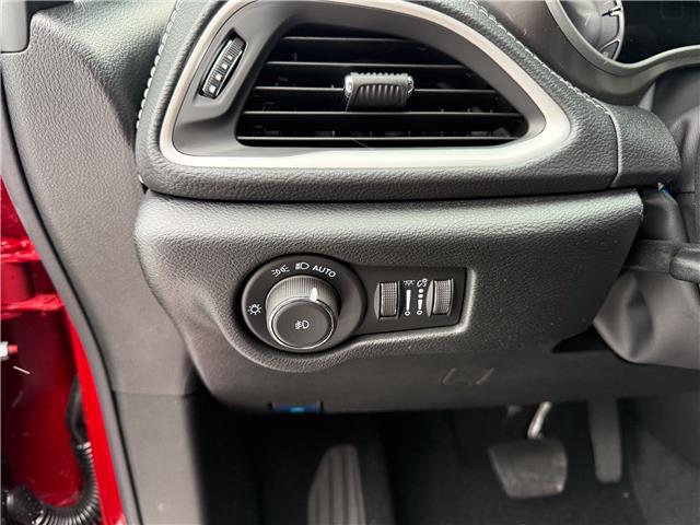 2026 Chrysler Pacifica Select (Stk: 26087) in London - Image 26 of 33