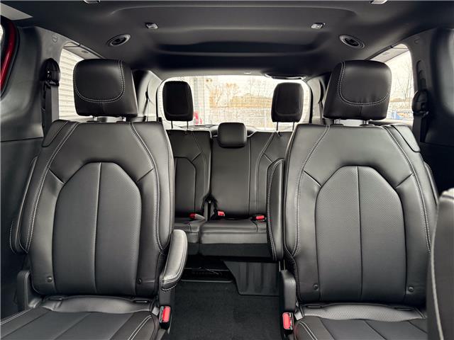 2026 Chrysler Pacifica Select (Stk: 26087) in London - Image 16 of 33