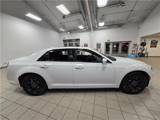 2020 Chrysler 300 S (Stk: 20CA23139A) in Winnipeg - Image 4 of 24
