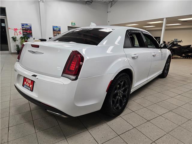 2020 Chrysler 300 S (Stk: 20CA23139A) in Winnipeg - Image 5 of 24