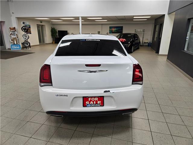 2020 Chrysler 300 S (Stk: 20CA23139A) in Winnipeg - Image 6 of 24