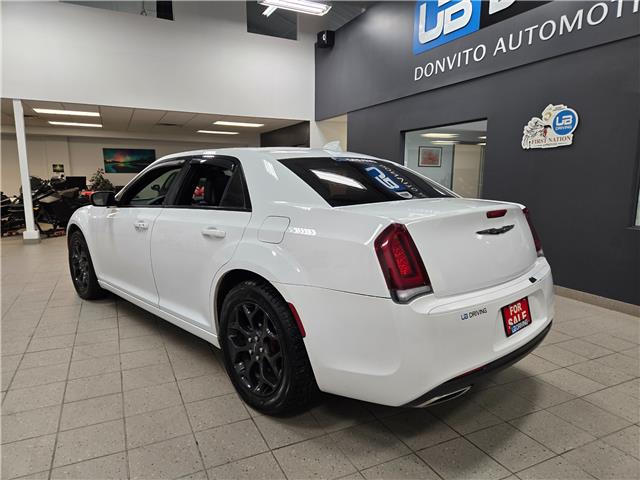 2020 Chrysler 300 S (Stk: 20CA23139A) in Winnipeg - Image 8 of 24