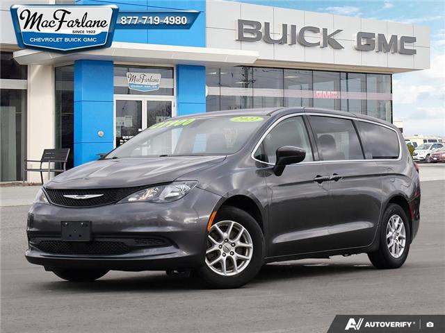 2022 Chrysler Grand Caravan SXT (Stk: 5210271) in Petrolia - Image 1 of 27