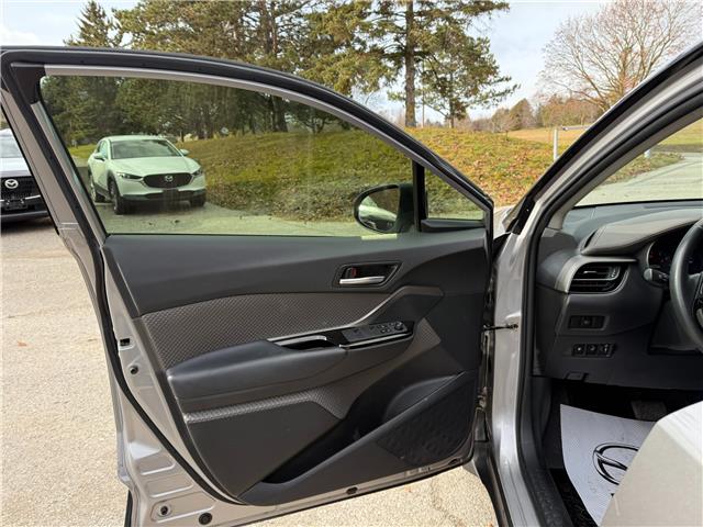2020 Toyota C-HR Limited (Stk: 16044A) in Newmarket - Image 2 of 49