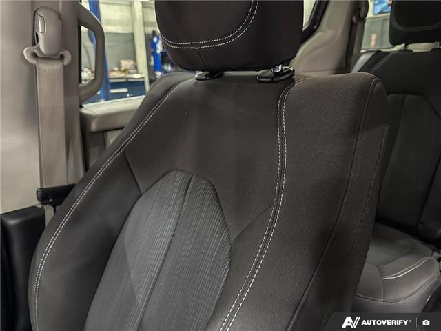 2022 Chrysler Grand Caravan SXT (Stk: 20U2256R) in Innisfil - Image 19 of 24