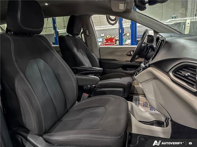 2022 Chrysler Grand Caravan SXT (Stk: 20U2256R) in Innisfil - Image 21 of 24