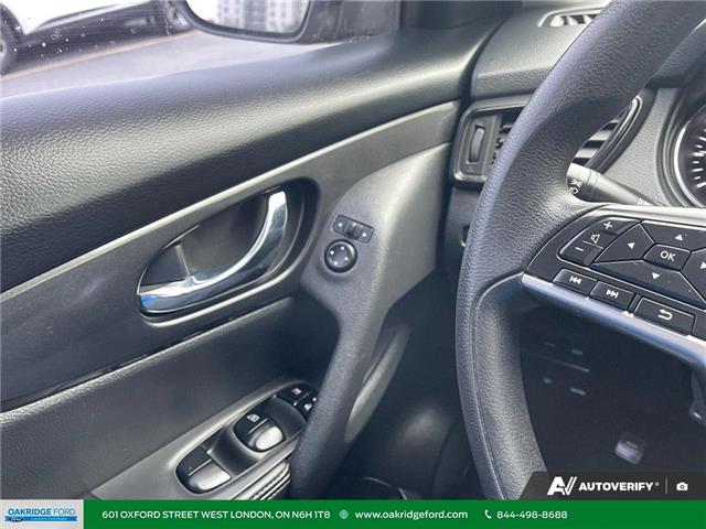 2017 Nissan Rogue S (Stk: C54972A) in London - Image 21 of 29